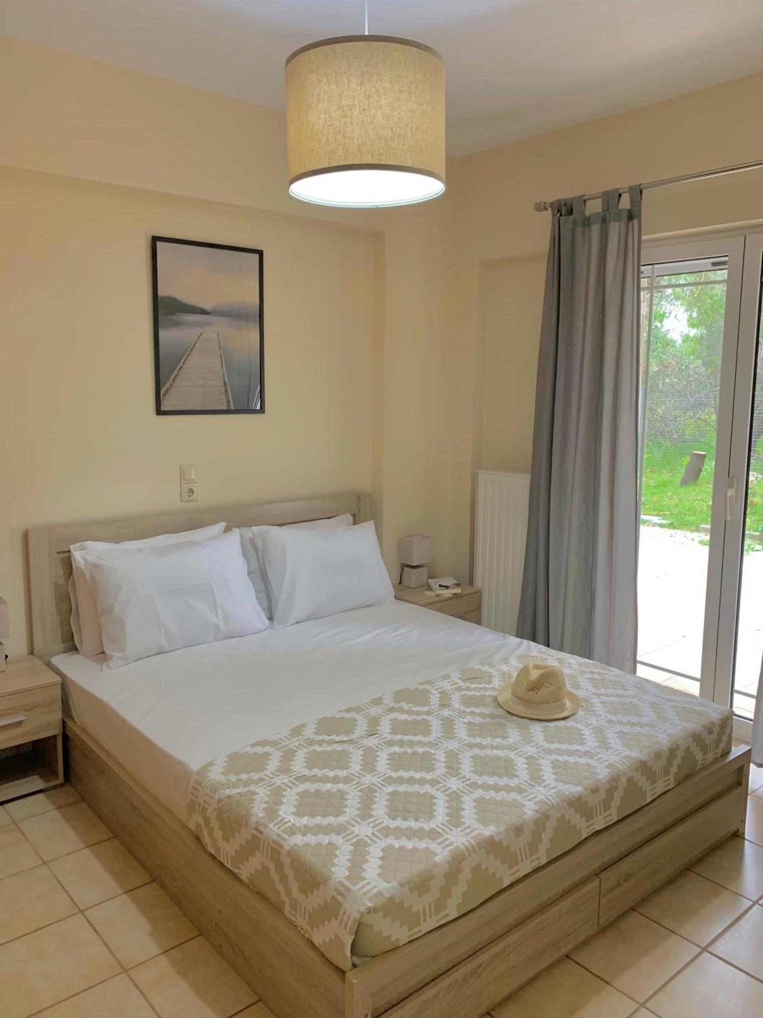 Olive Tree Apartments Lefkada City Phòng bức ảnh
